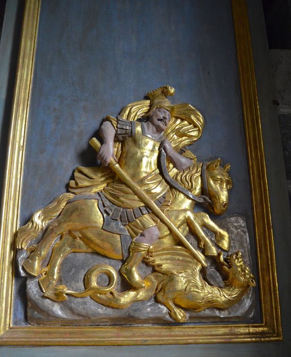 bas-relief : Saint Georges terrassant le dragon - © Ministère de la Culture (France), Médiathèque du patrimoine et de la photographie, diffusion RMN-GP