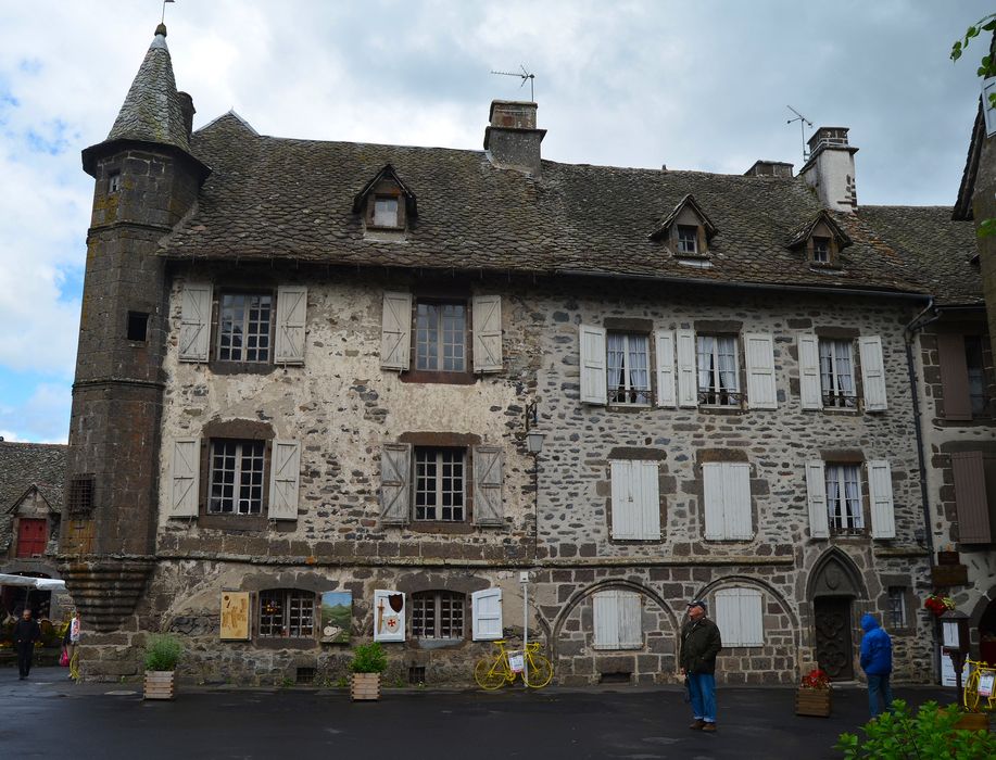 Maison de la Ronade : Façade ouest, vue générale