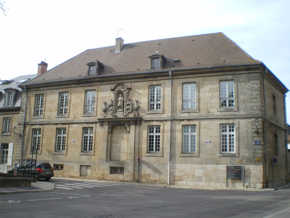 Séminaire (grand) : Façade sur rue, vue générale