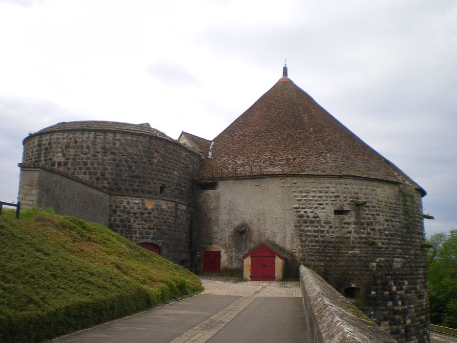 Tours de Navarre et d'Orval : Vue générale