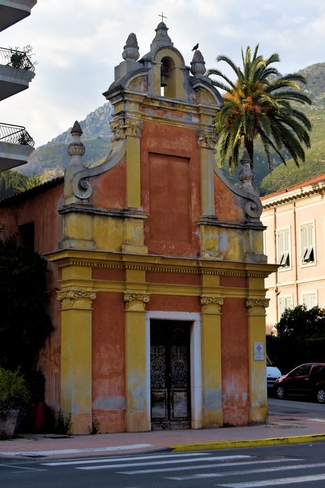 Chapelle Saint-Jacques : Façade sud, vue générale