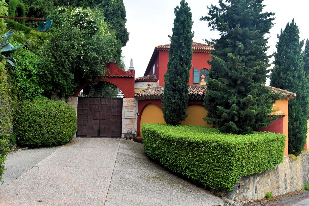 Domaine des Colombières : Portail d'accès ouest, vue générale