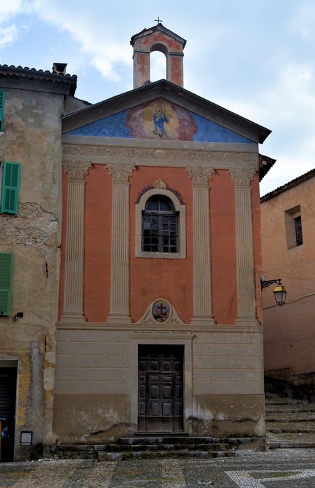 Chapelle des Pénitents Gris : Façade nord, vue générale