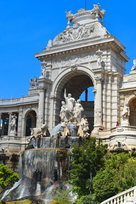 Palais Longchamp : Pavillon central, façade sud-ouest, vue générale