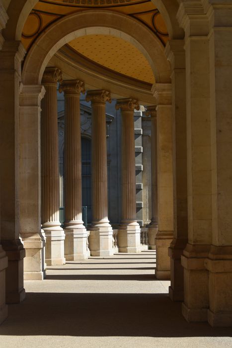 Palais Longchamp : Galerie, vue partielle