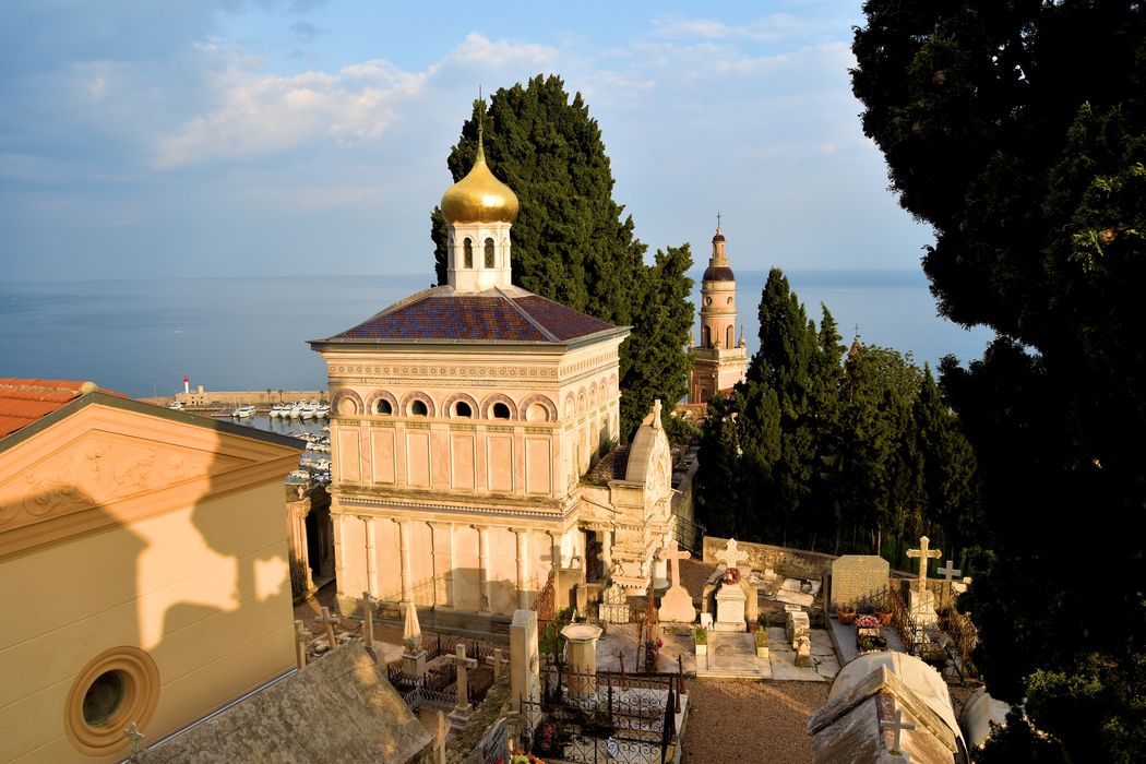 Cimetière : Chapelle orthodoxe, façades nord et ouest, vue générale