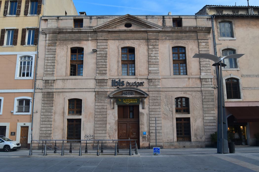 Arsenal des Galères (ancien) : Façade nord, vue générale