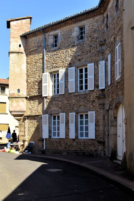 Maison : Façade sud, vue partielle