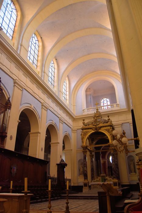 Cathédrale Notre-Dame de l'Assomption : Nef, vue générale