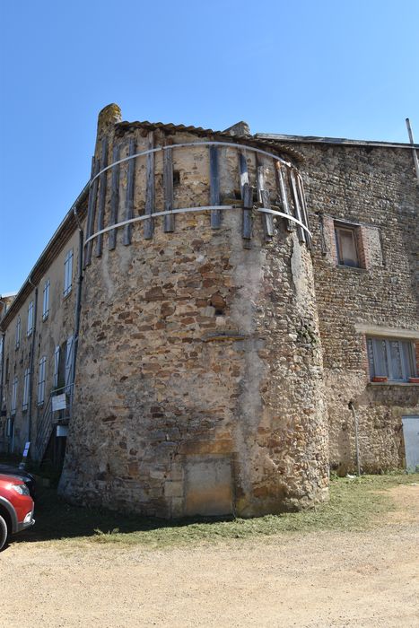 Anciennes fortifications : Tour d'enceinte, vue générale