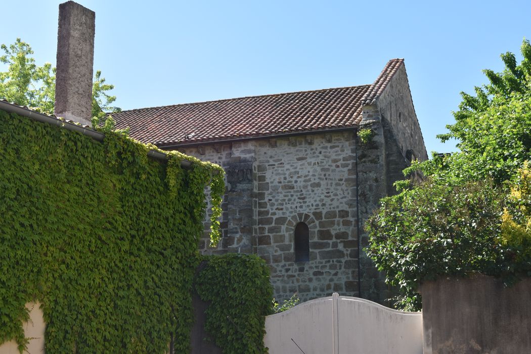 Ancienne église Notre-Dame : Façade latérale nord, vue partielle