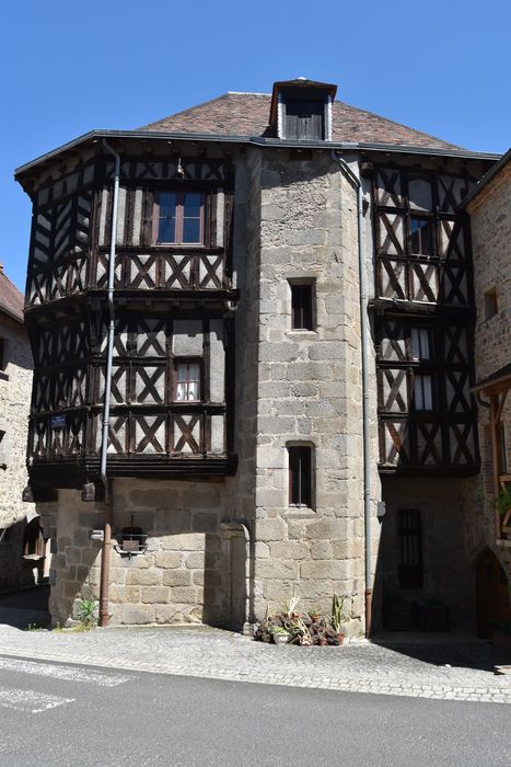 Maison Sergentale : Façade sud, vue générale