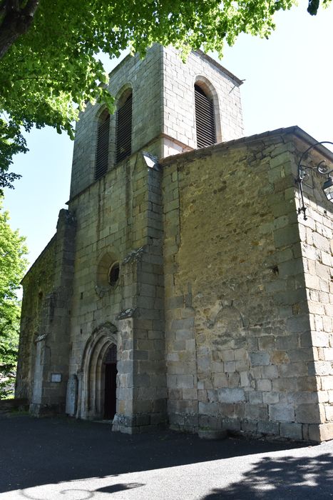 Eglise Saint-Jean-Baptiste : Façade occidentale, vue générale