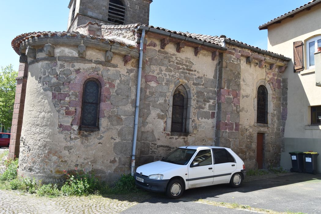 Eglise Saint-Jean : Façade latérale nord, vue générale