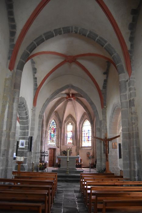 Eglise Saint-Pierre : Nef, vue générale