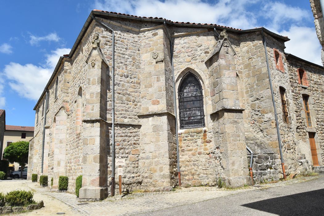 Eglise Saint-Pierre : Chevet, vue générale