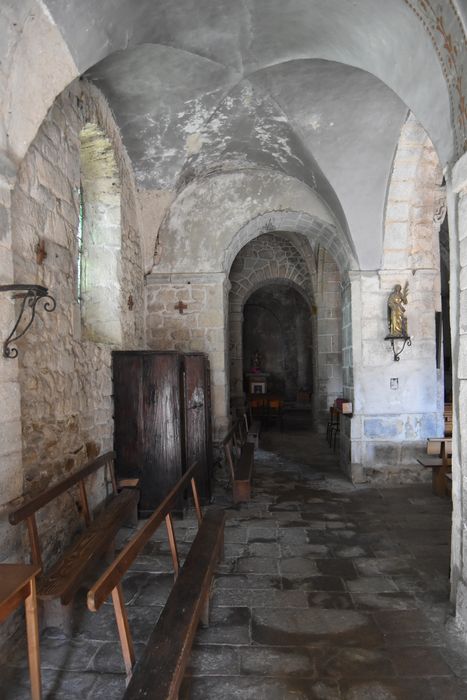 Eglise Saint-Blaise : Collatéral nord, vue générale