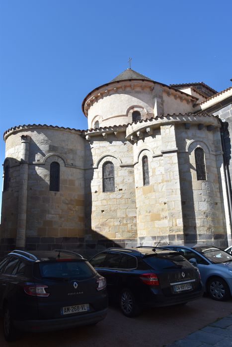 Eglise Saint-Etienne : Chevet, vue générale