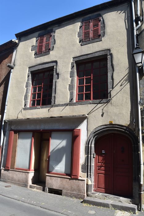 Maison, à Montferrand : Façade sur rue, vue générale