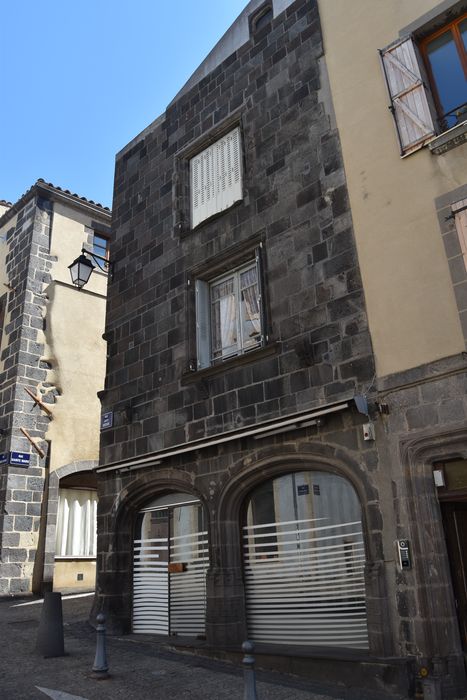 Maison, à Montferrand : Façade sur rue, vue générale