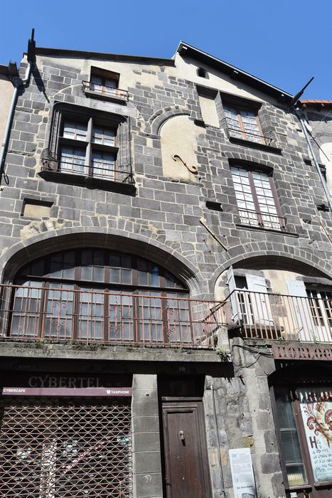 Maison, à Montferrand : Façade sur rue, vue générale