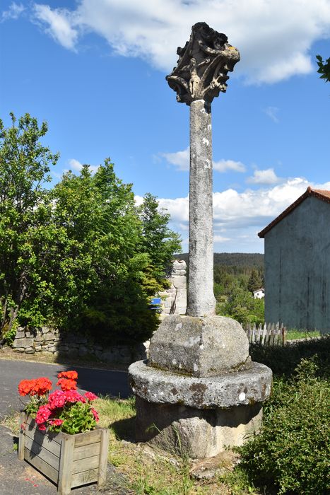 Croix grecque, vue générale