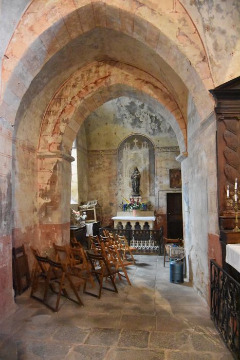 Eglise Sainte-Couronne : Bas-côté nord, vue générale