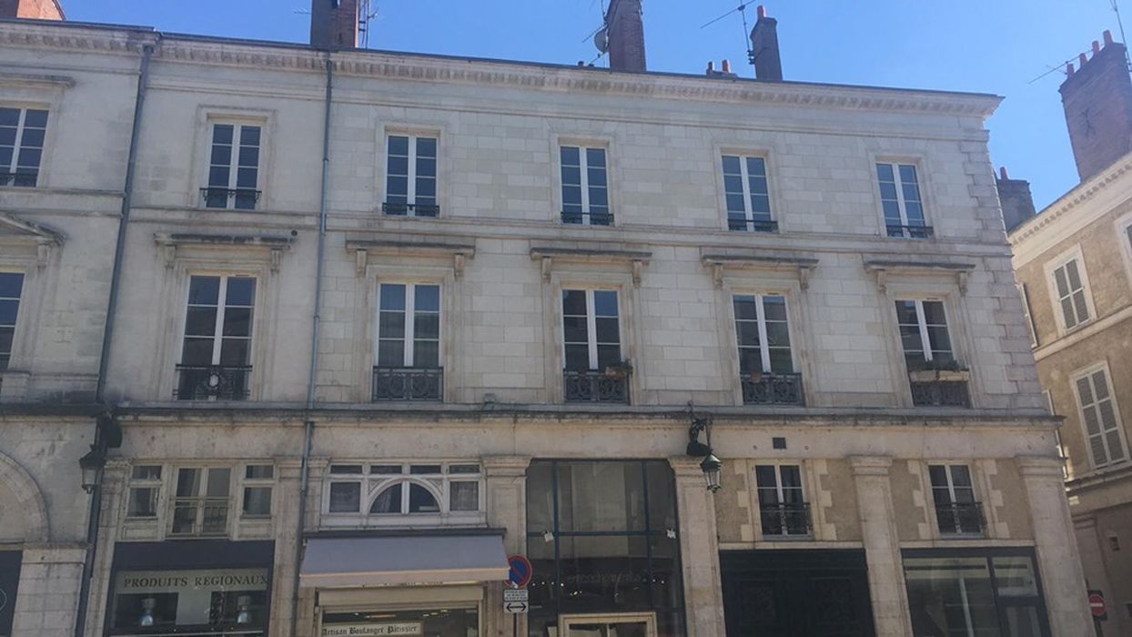 Immeuble : Façade sur rue, vue générale