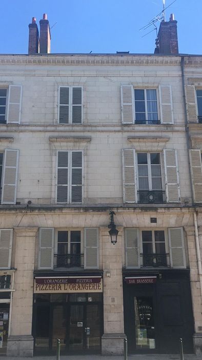 Immeuble : Façade sur rue, vue générale