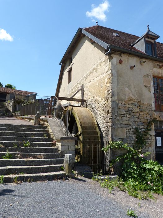 Ancien moulin de Baissey : Façade sud, vue générale