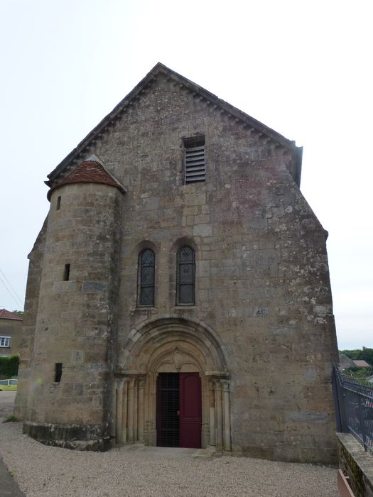 Eglise Notre-Dame-en-son-Assomption : Façade occidentale, vue générale