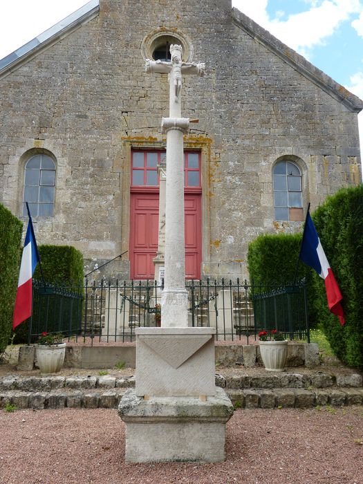 Croix monumentale, vue générale