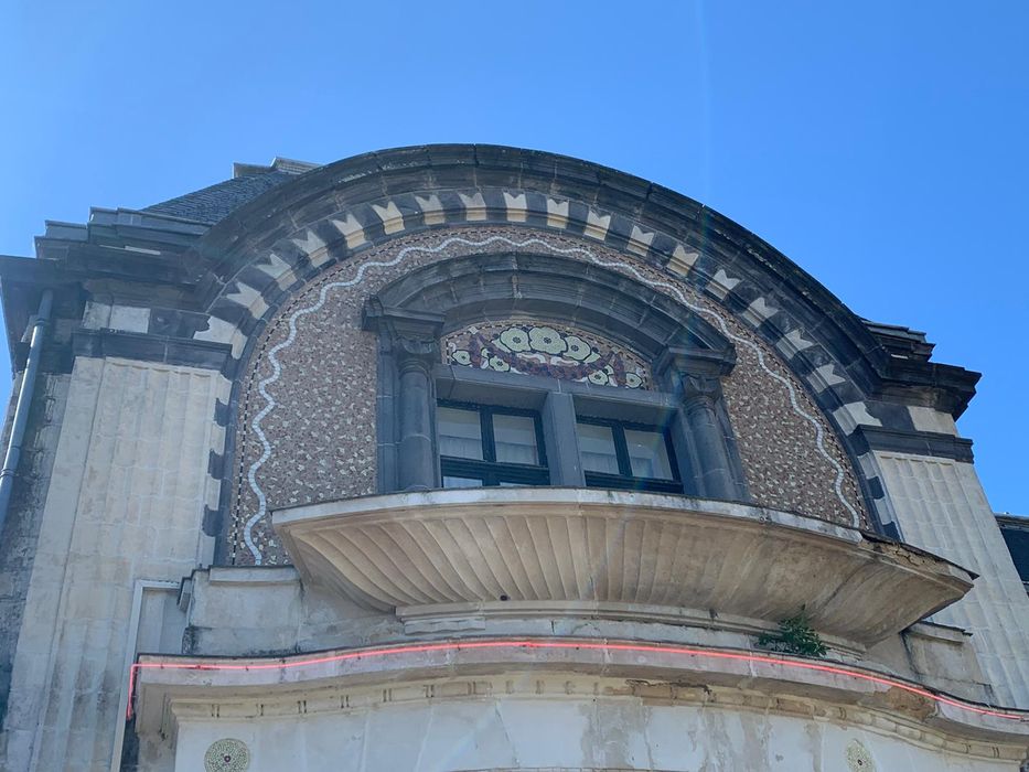 Casino Chardon : Façade nord, pavillon est, vue partielle