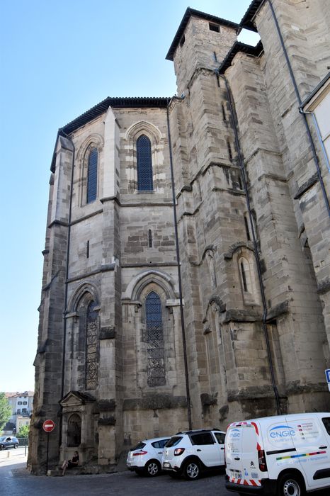 Eglise Saint-Barnard, ancienne collégiale : Chevet, vue partielle