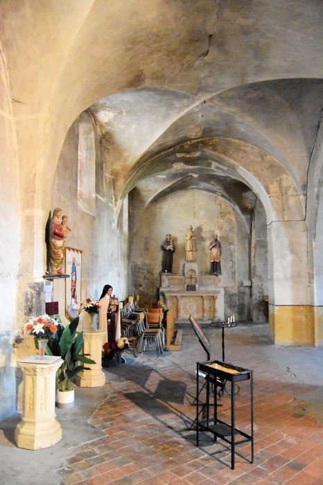 Eglise Saint-Géraud : Bas-côté nord, vue générale