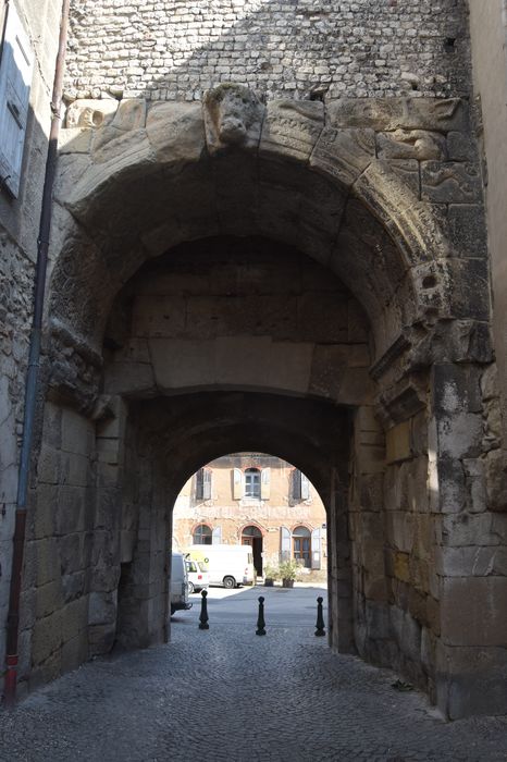 Porte Saint-Marcel, vue partielle