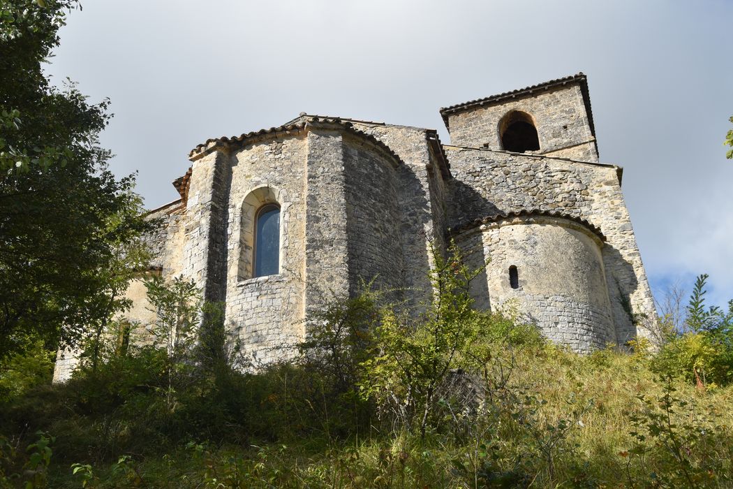 Eglise Saint-Pierre : Chevet, vue générale