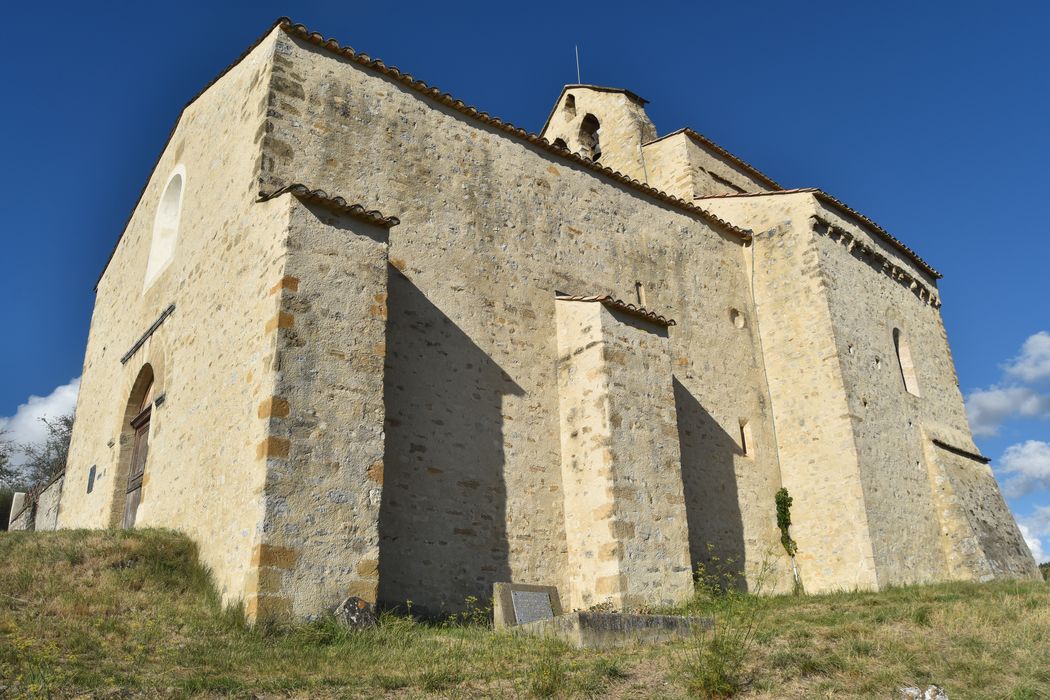 Eglise Saint-Marcel : Ensemble sud-ouest, vue générale