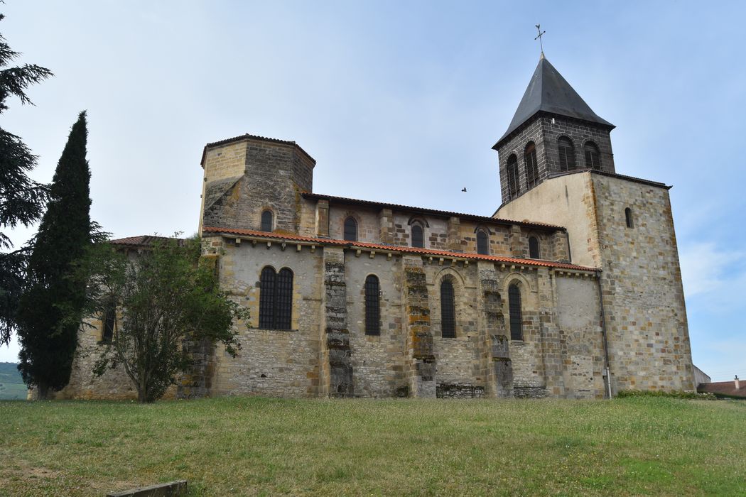 Eglise Sainte-Martine : Façade latérale nord, vue générale