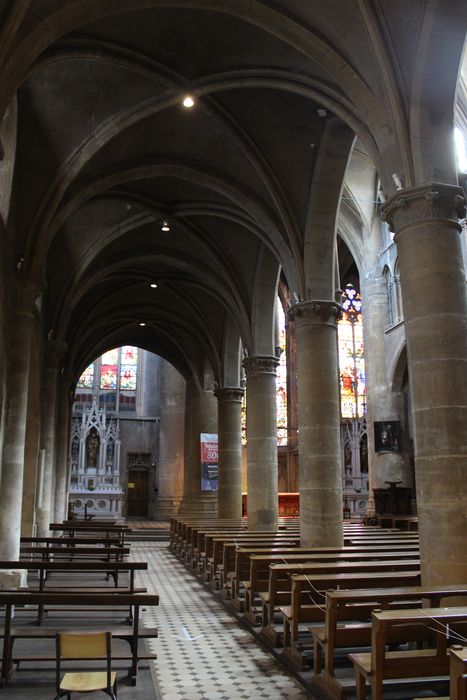 Eglise Saint-Martin : Bas-côté nord, vue générale