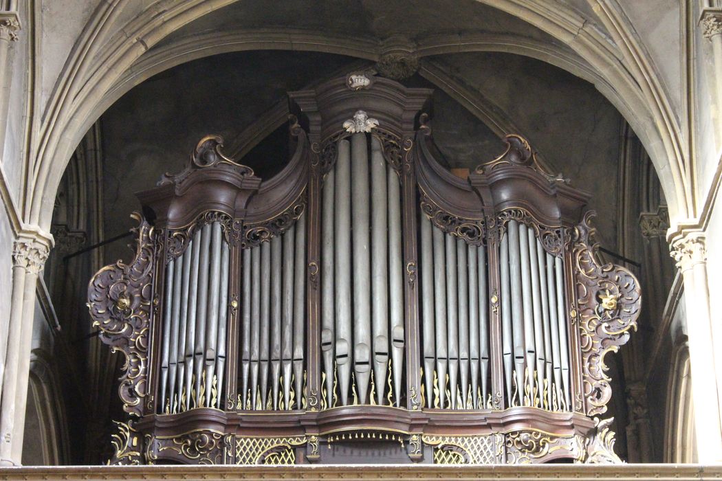 Orgue de tribune : buffet d'orgue