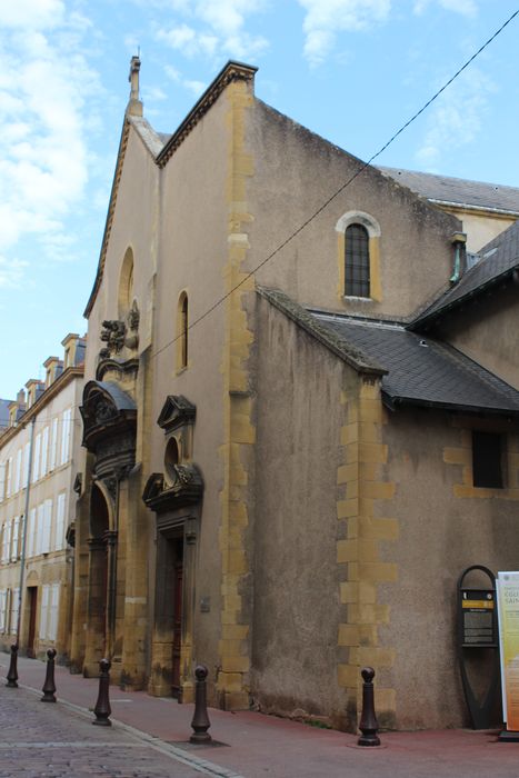 Eglise Saint-Maximin : Façade occidentale, vue générale