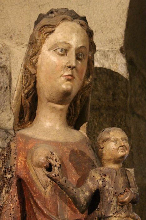 statue : Vierge à l'Enfant, vue partielle