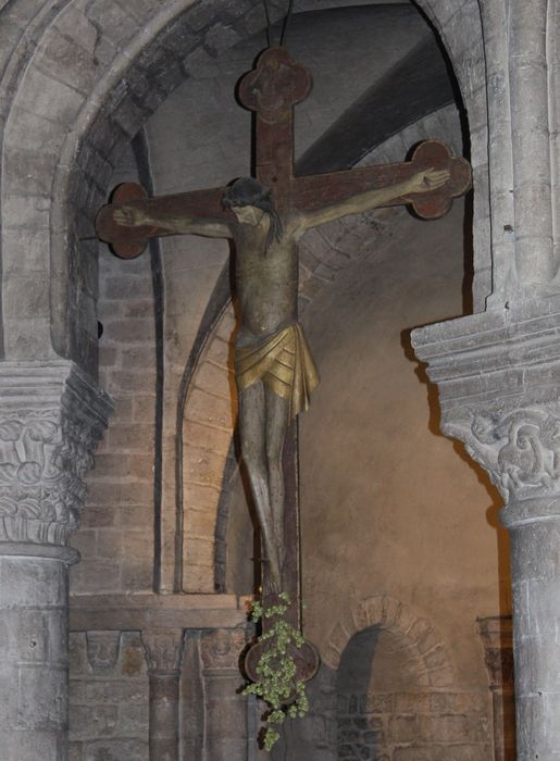 Statue : Grand Christ en Croix