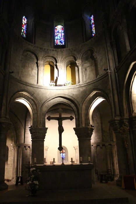 Eglise Notre-Dame d'Avesnière : Choeur, vue générale