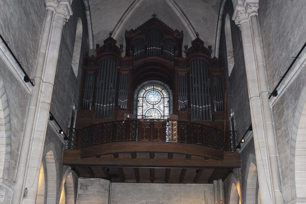 Orgue de tribune : buffet d'orgue