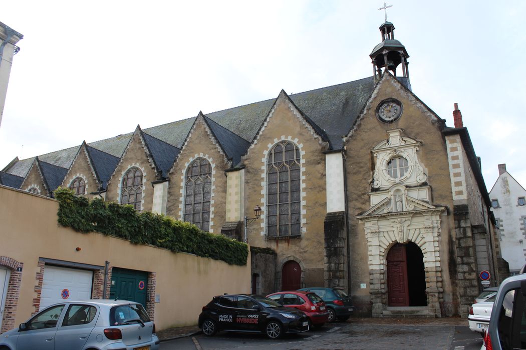 Eglise Notre-Dame des Cordeliers : Façade latérale nord, vue partielle