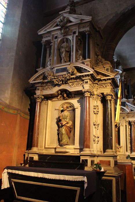 autel, retable, statue : Saint Pierre