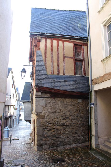 Maison, dite Maison des Maires : Façade latérale sur rue, vue générale