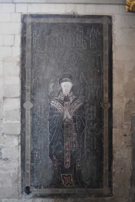 dalle funéraire du chanoine Simon Bocheux - © Ministère de la Culture (France), Médiathèque du patrimoine et de la photographie, diffusion RMN-GP